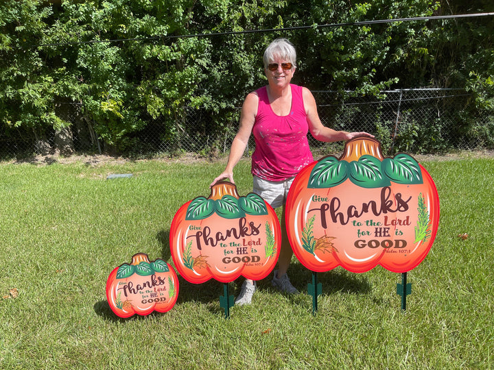 Give Thanks Psalm 107:1 Pumpkin Available in Three Sizes