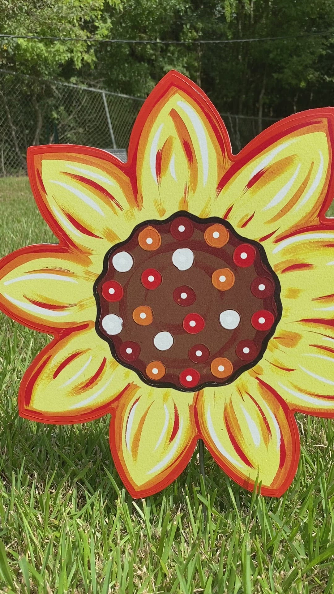 Sunflower yard decor