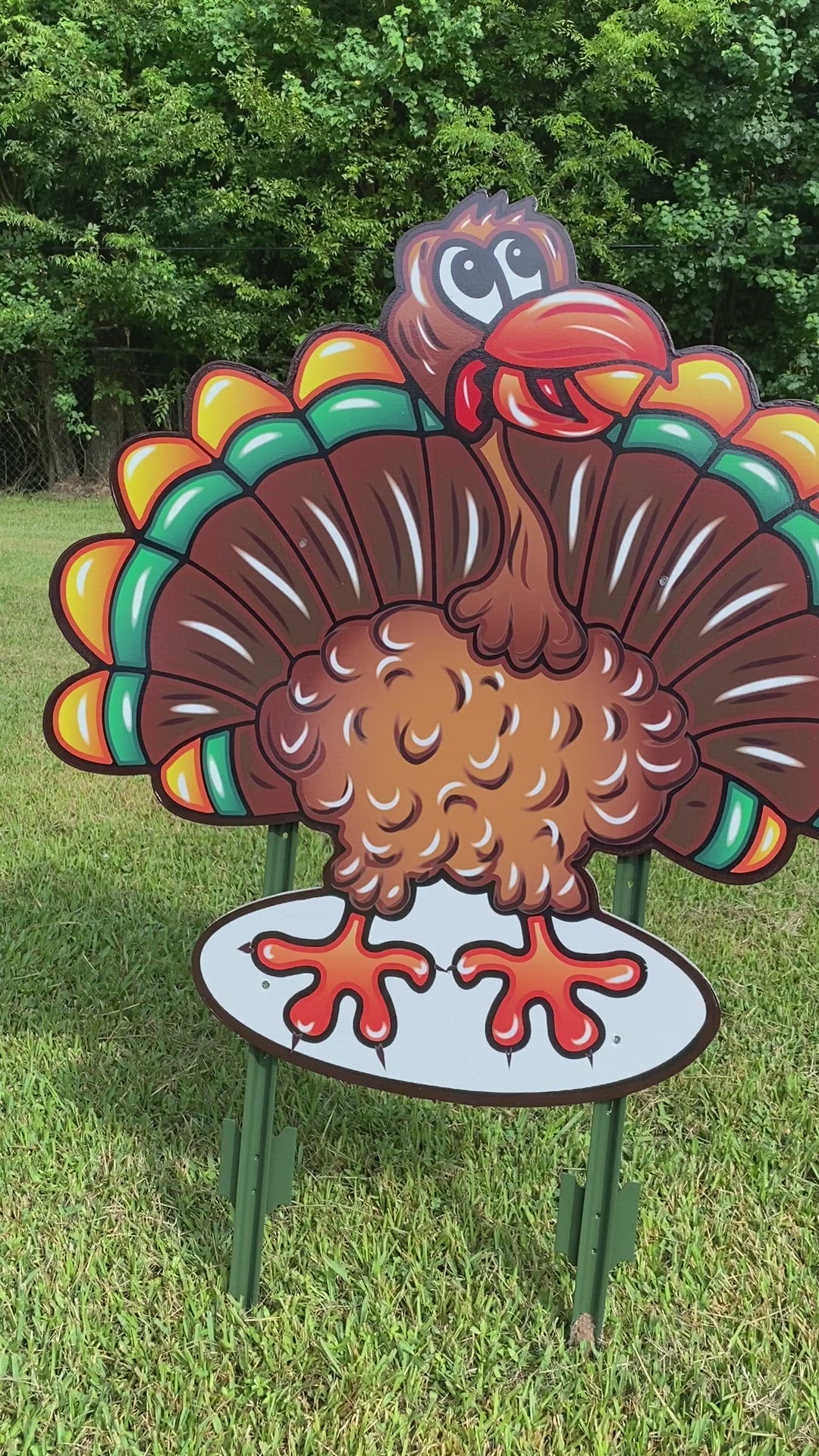 thanksgiving Turkey yard art 