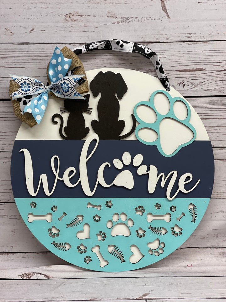 Dog and Cat Welcome Door Hanger Decoration