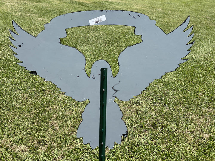 patriotic yard art